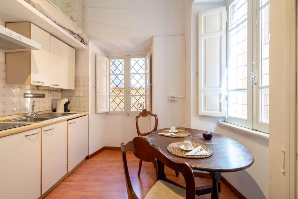 Tiny House Nel Cuore Di Roma Ngoại thất bức ảnh